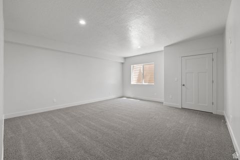 Tiny photo for 387 N 300 E, Payson, UT 84651 (MLS # 2088132)