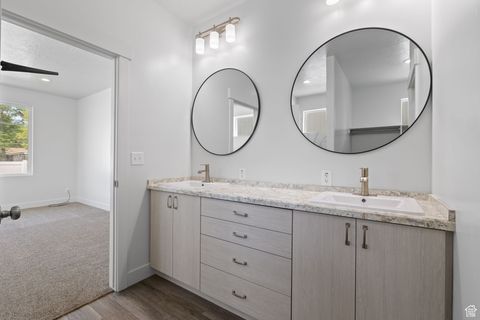 Tiny photo for 387 N 300 E, Payson, UT 84651 (MLS # 2088132)