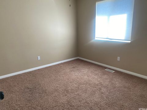 Tiny photo for 83 CANTERBURY CIR, Logan, UT 84321 (MLS # 2147754)