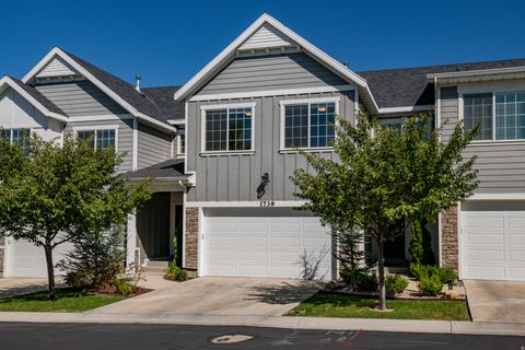 Tiny photo for 1739 E HOLLADAY HILL LN N, Holladay, UT 84124 (MLS # 2158902)