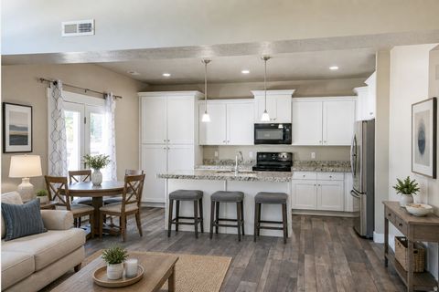 Tiny photo for 1739 E HOLLADAY HILL LN N, Holladay, UT 84124 (MLS # 2158902)