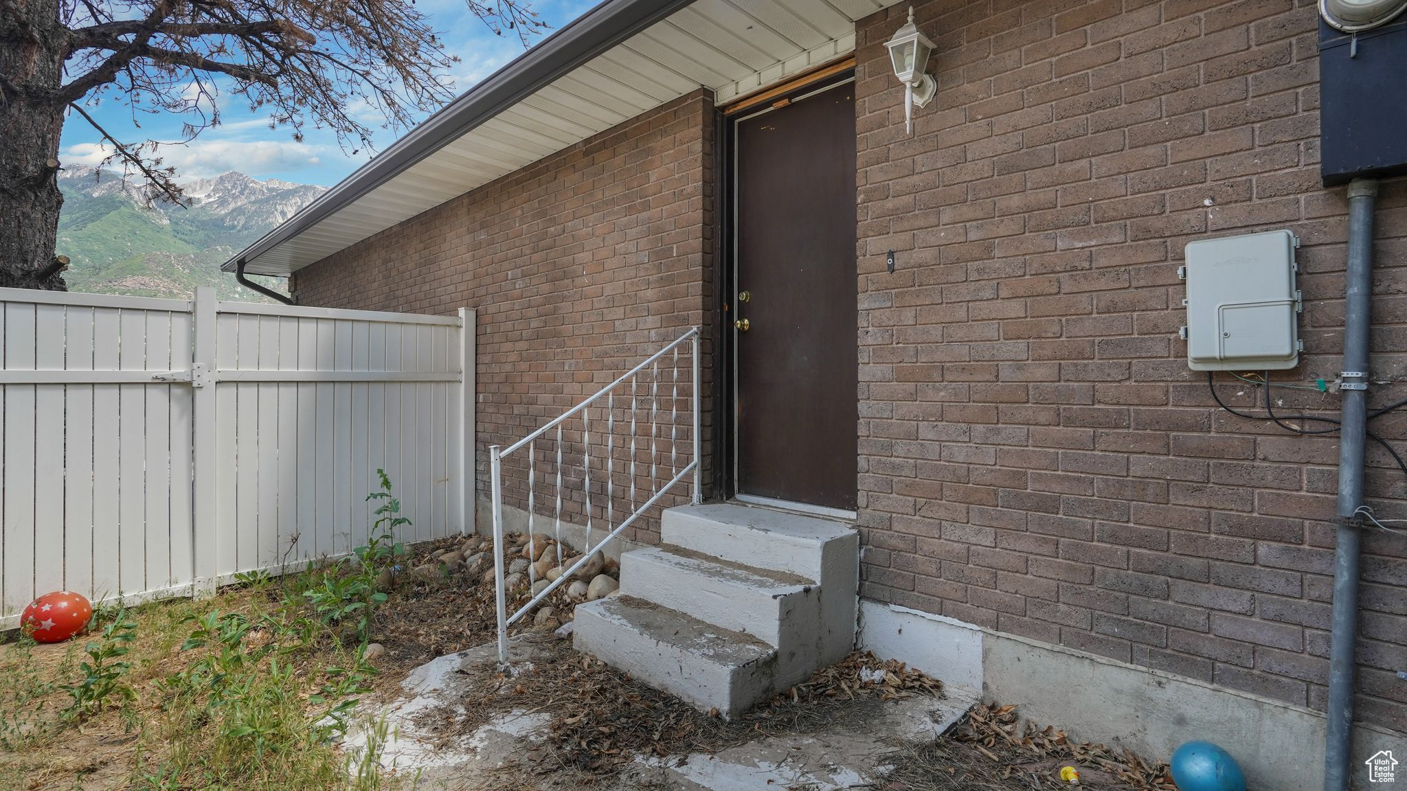 HIDDEN VALLE - Residential