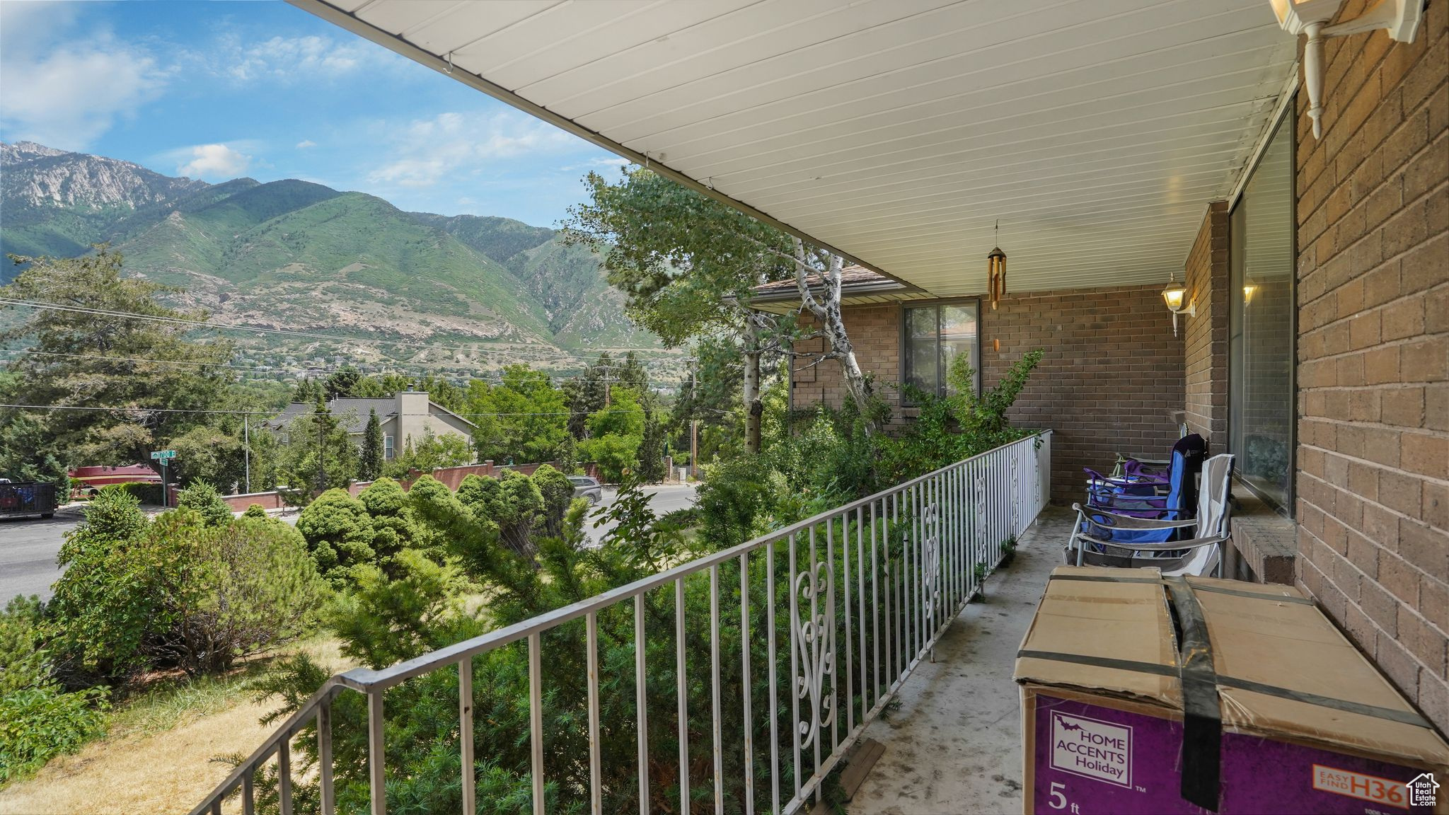 HIDDEN VALLE - Residential