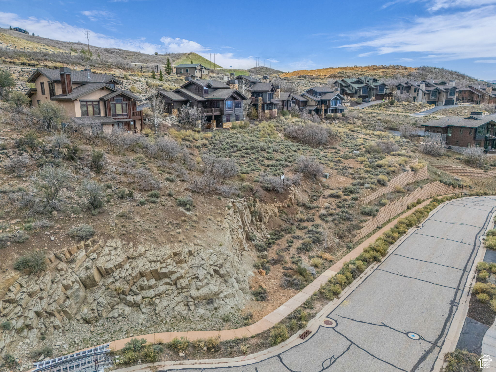 HIDEOUT CANYON - Land