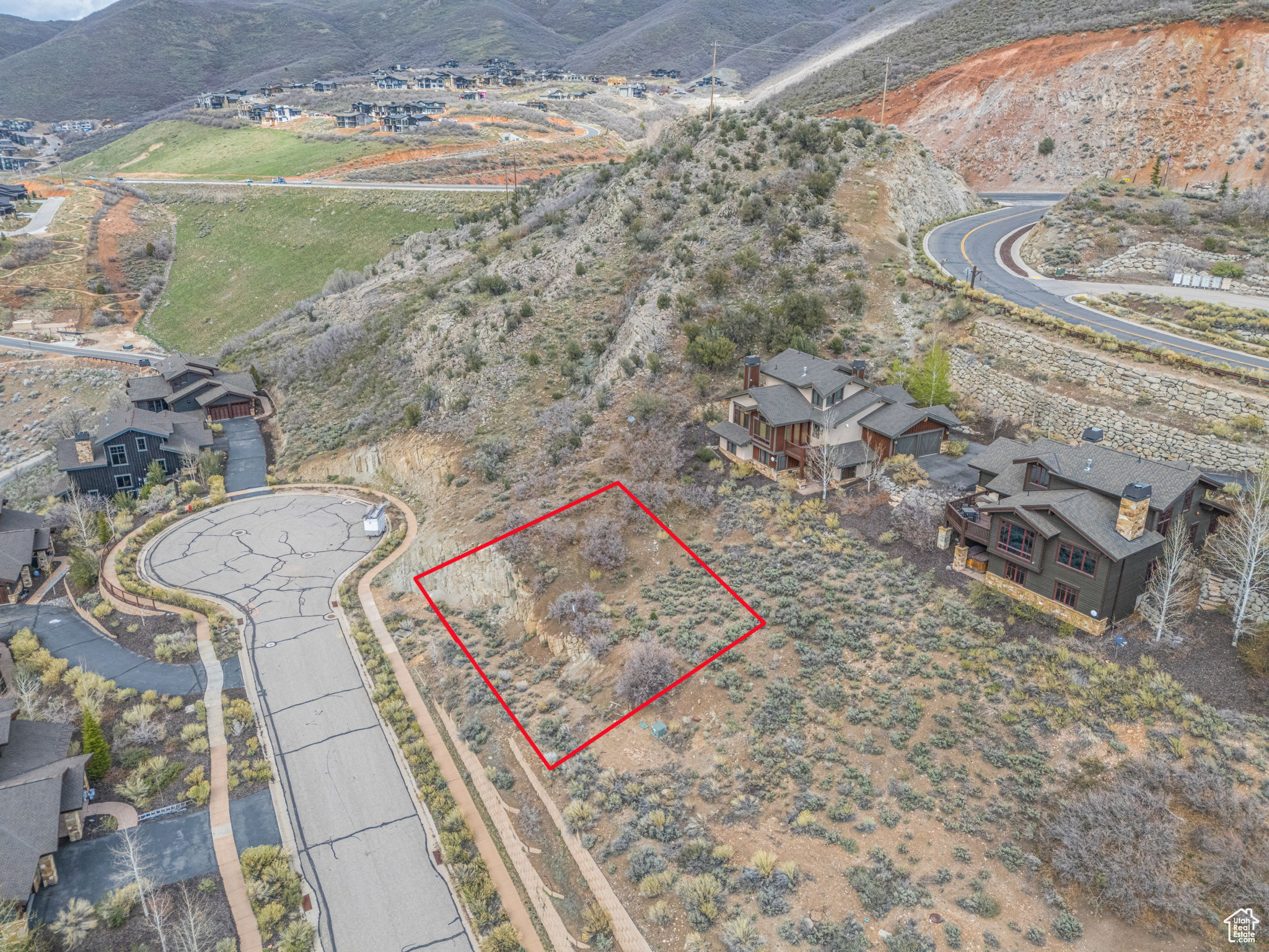 HIDEOUT CANYON - Land