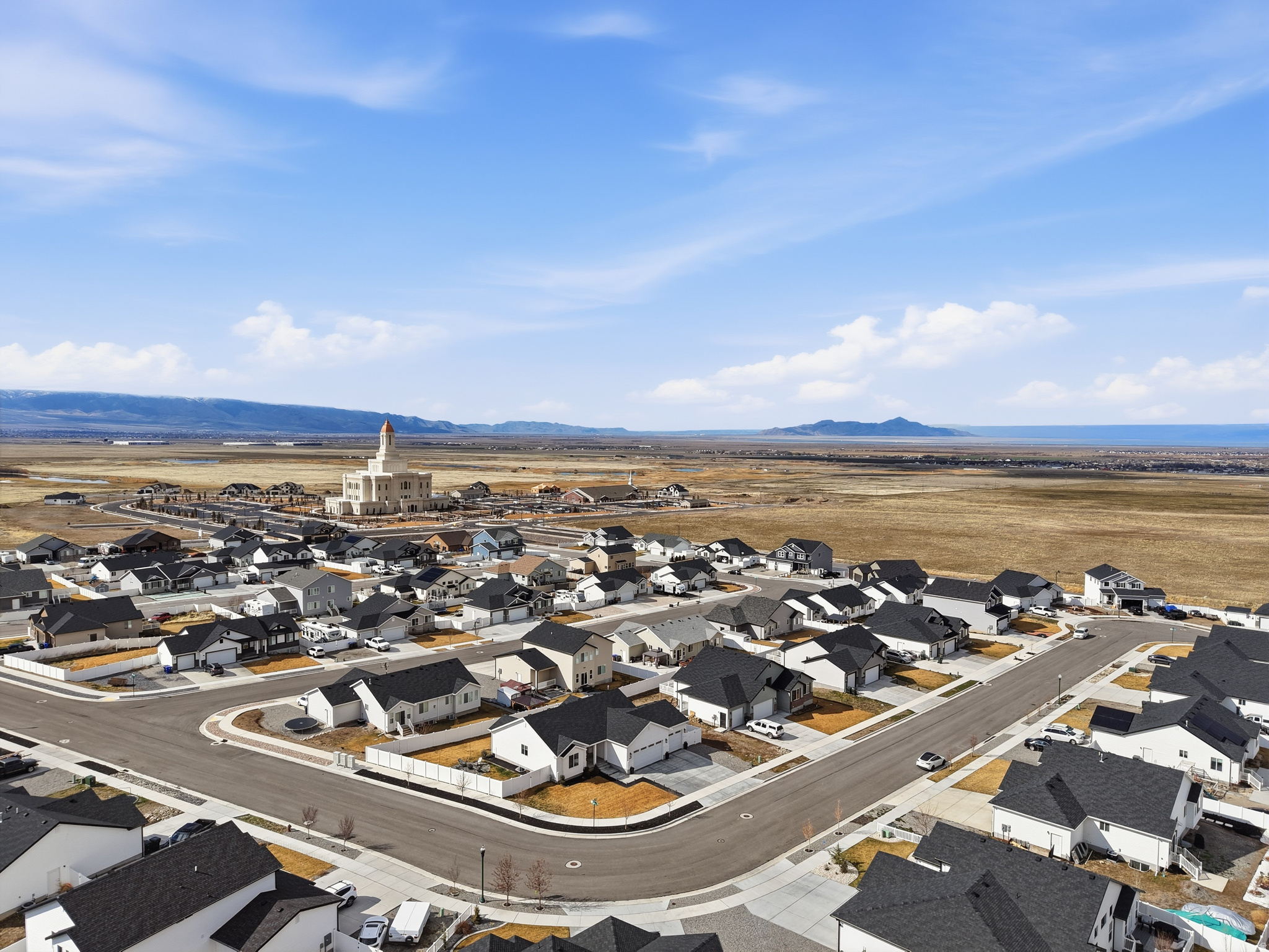 SUNSET ESTATES - Residential