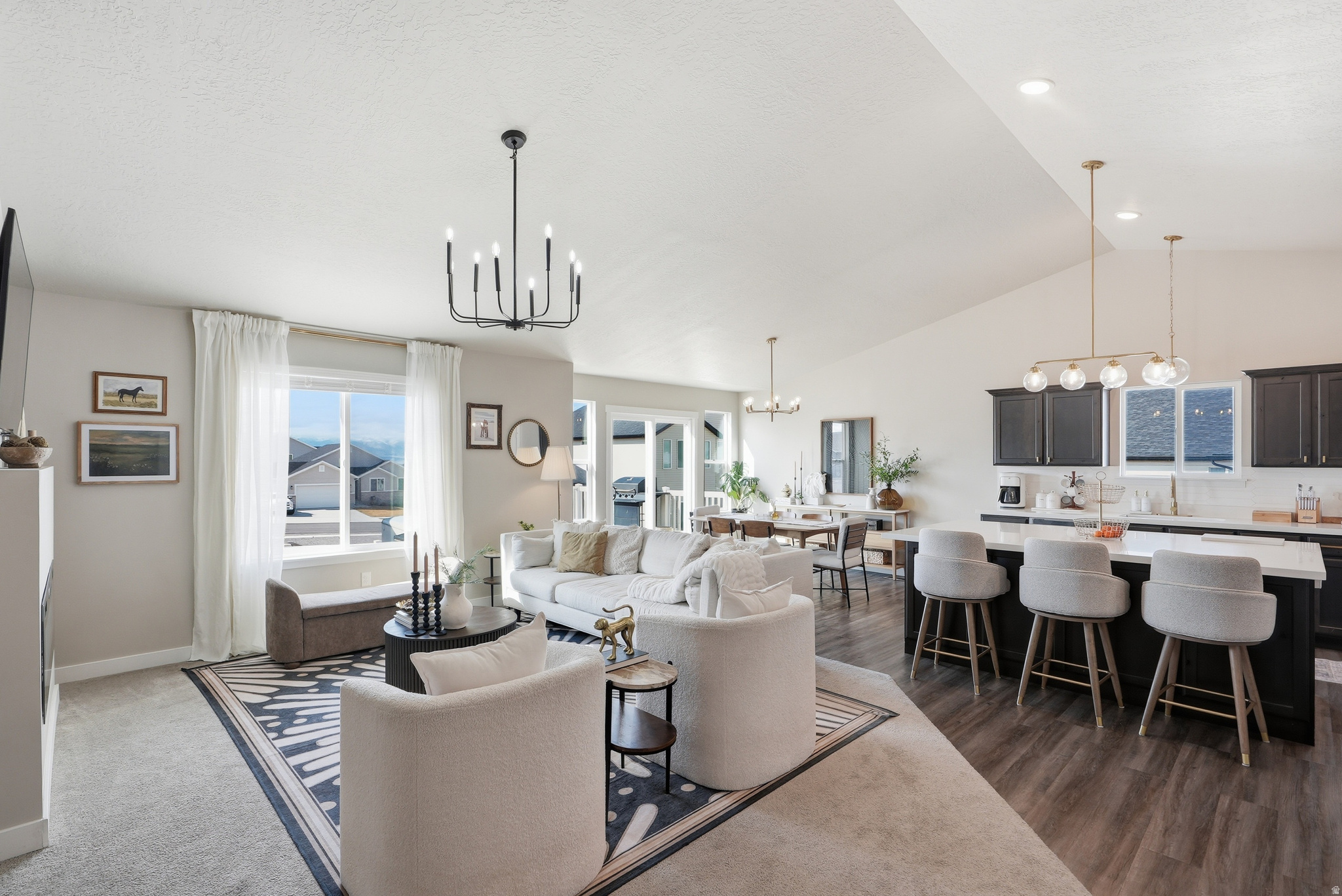 SUNSET ESTATES - Residential