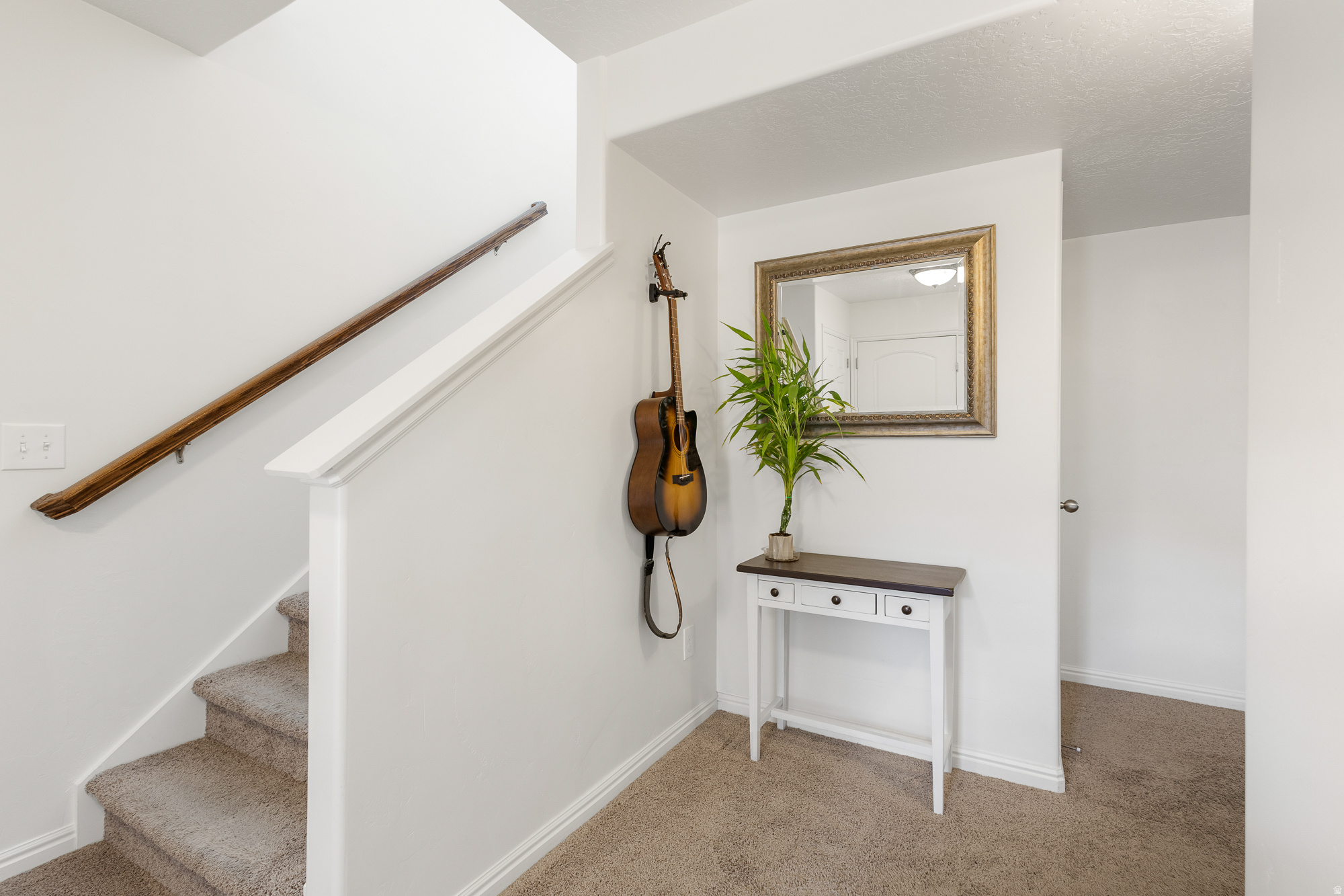 SILVER OAKS - Residential