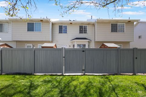 Tiny photo for 421 N 580 W, American Fork, UT 84003 (MLS # 2156767)