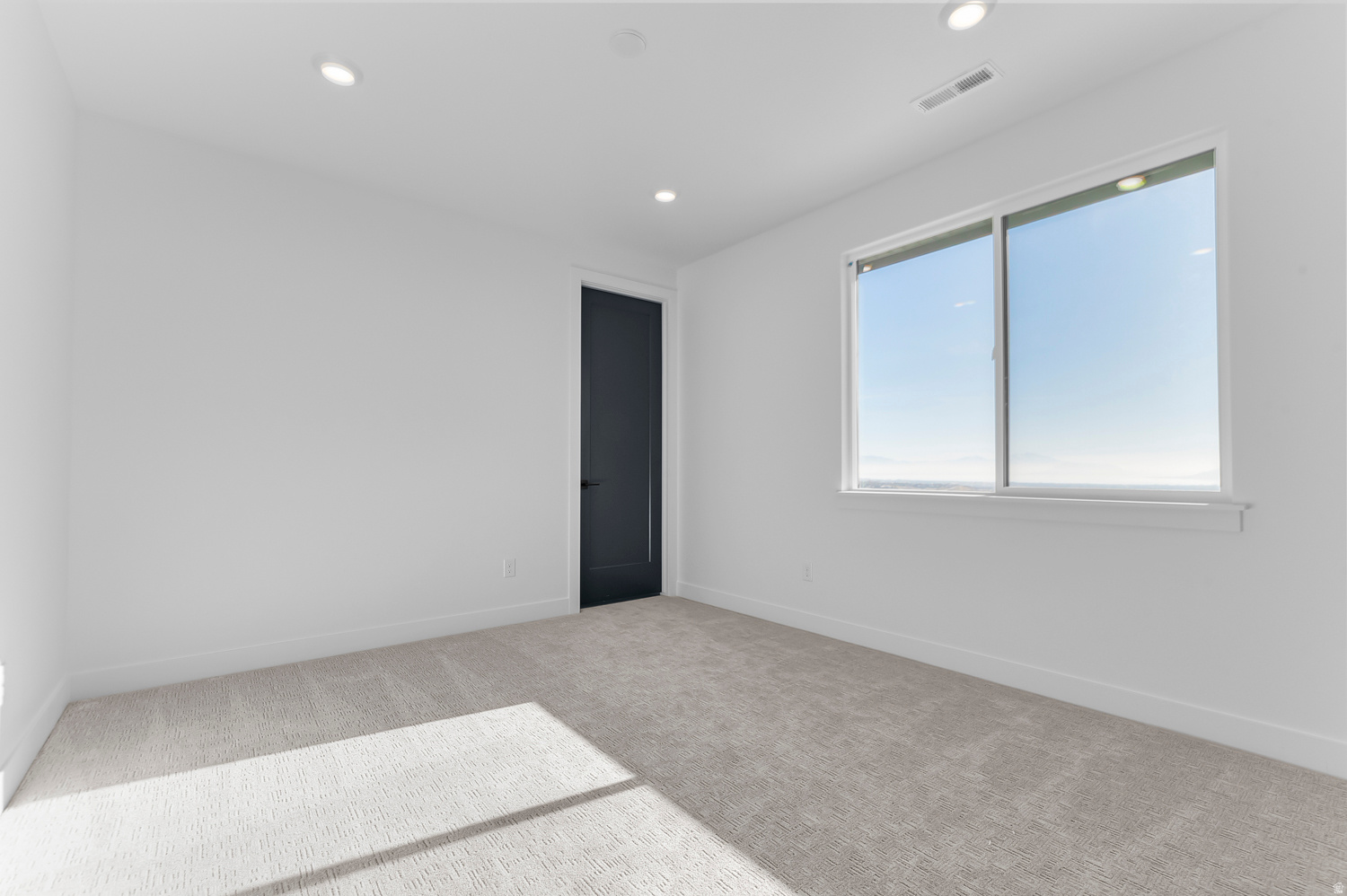 INVERNESS BY D.R. HORTON - Residential