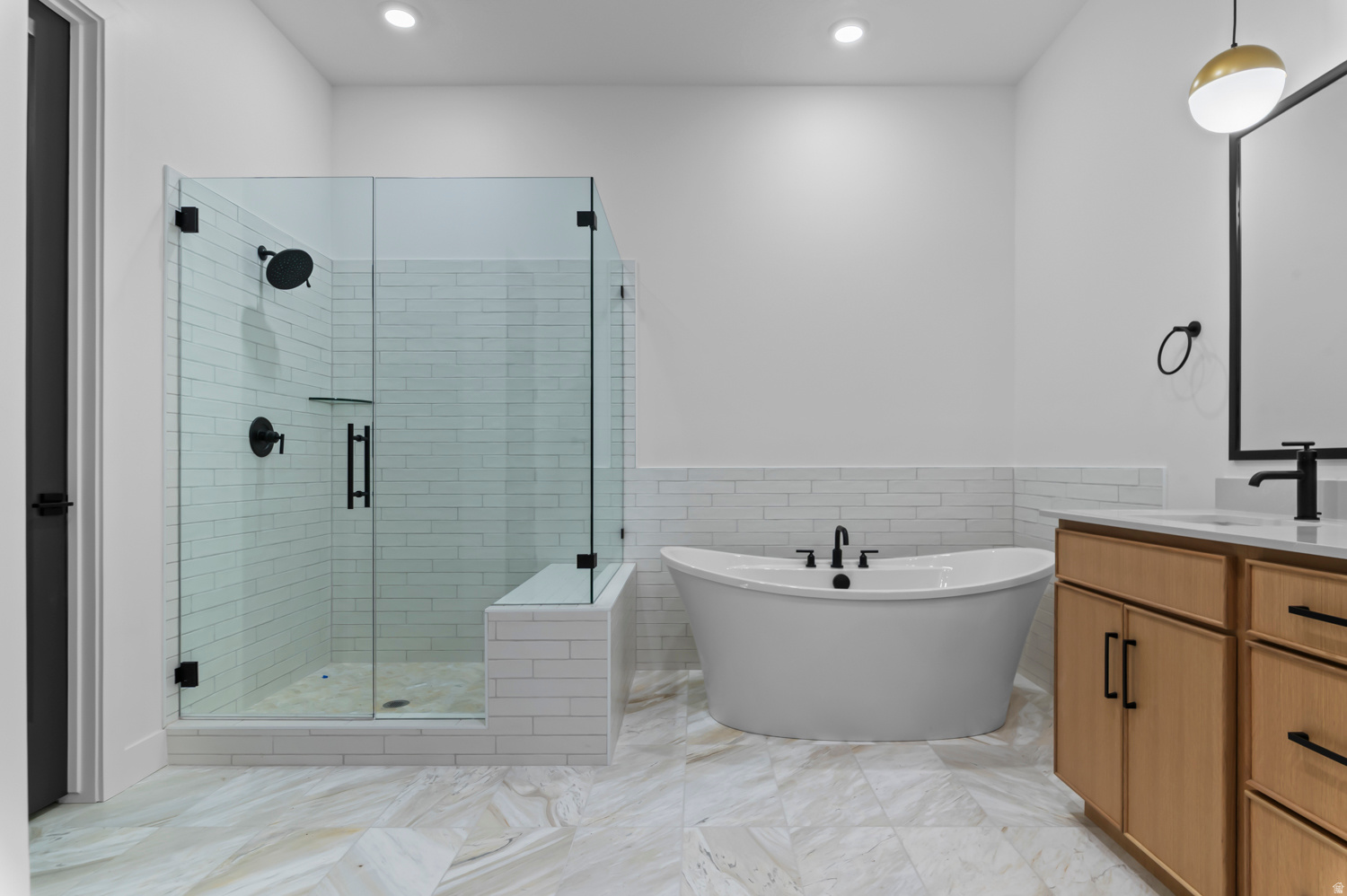 INVERNESS BY D.R. HORTON - Residential