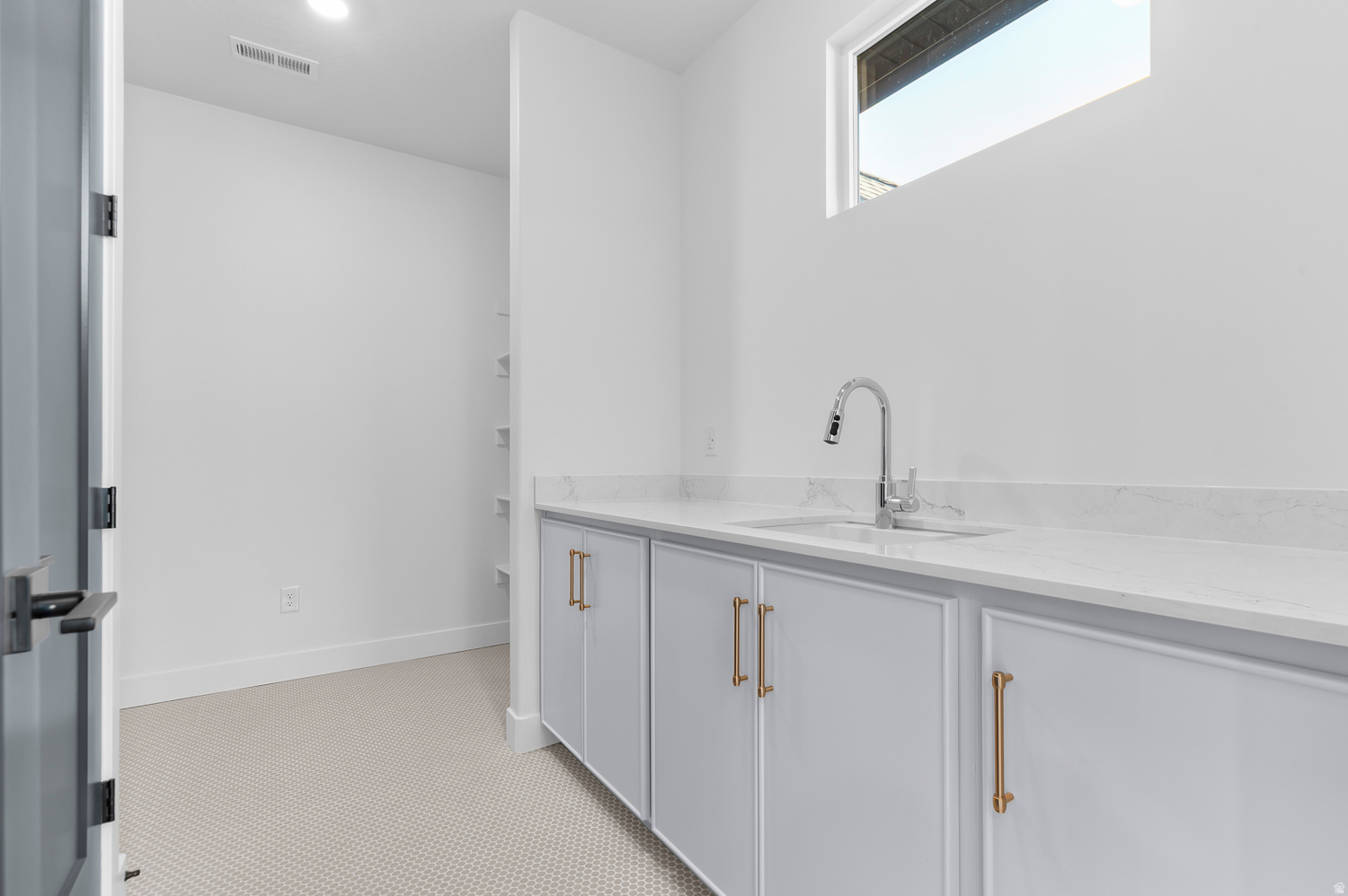 INVERNESS BY D.R. HORTON - Residential