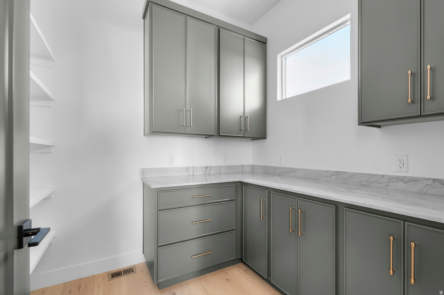 INVERNESS BY D.R. HORTON - Residential