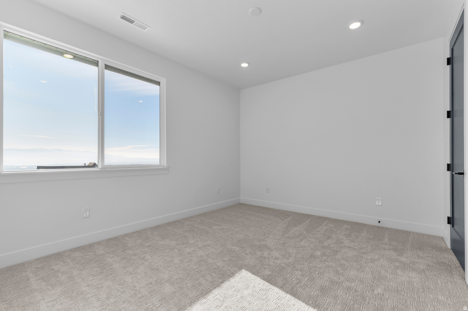 INVERNESS BY D.R. HORTON - Residential