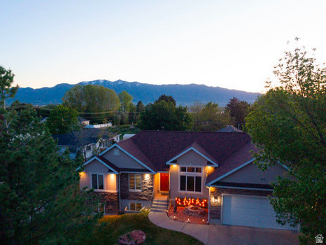 APPLE HILL - Residential