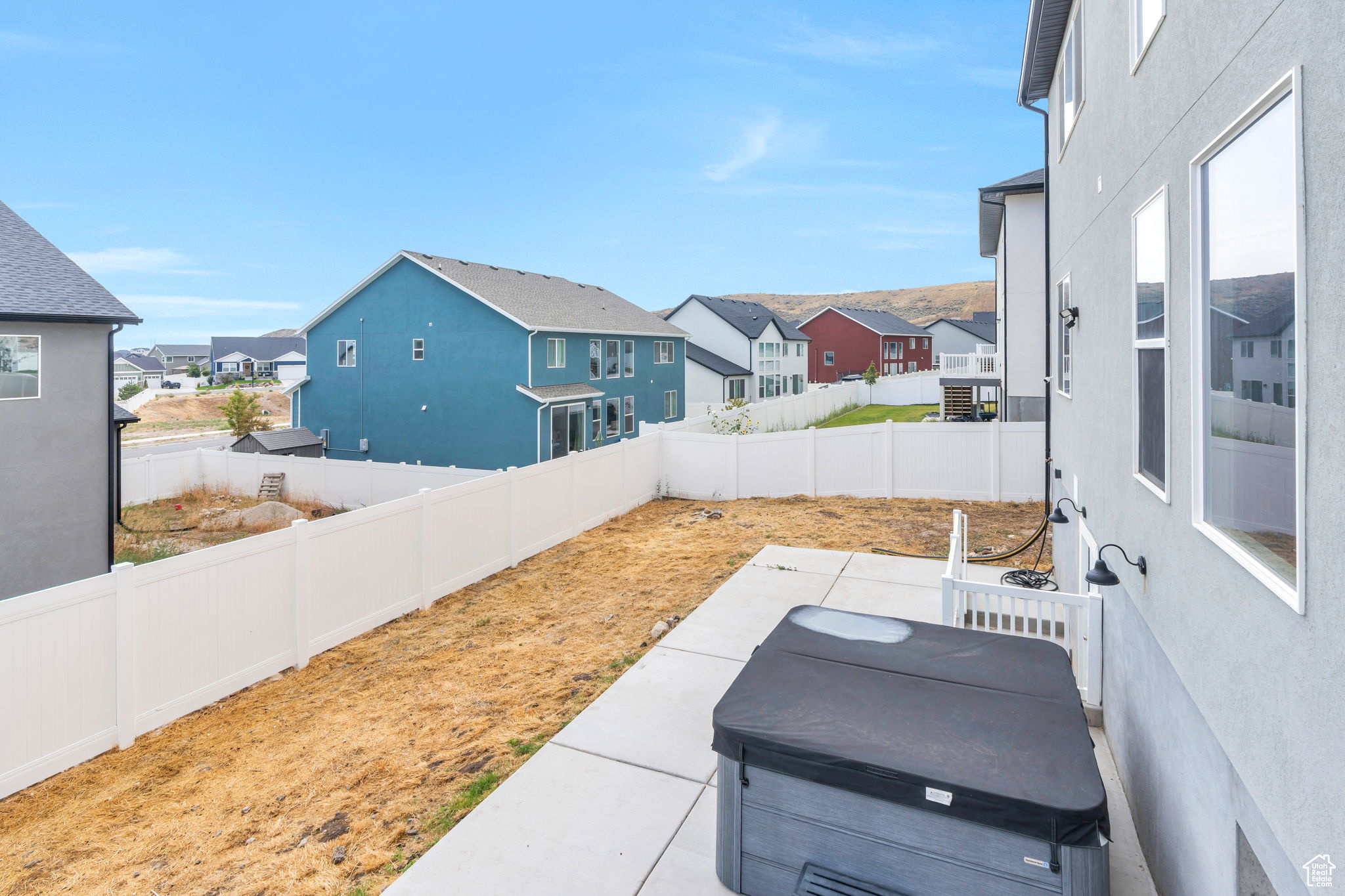 SUNSET HILLS - Residential