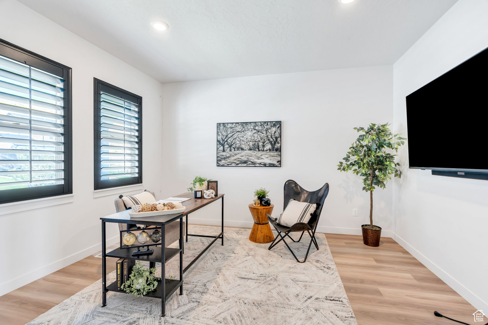 SUNSET HILLS - Residential