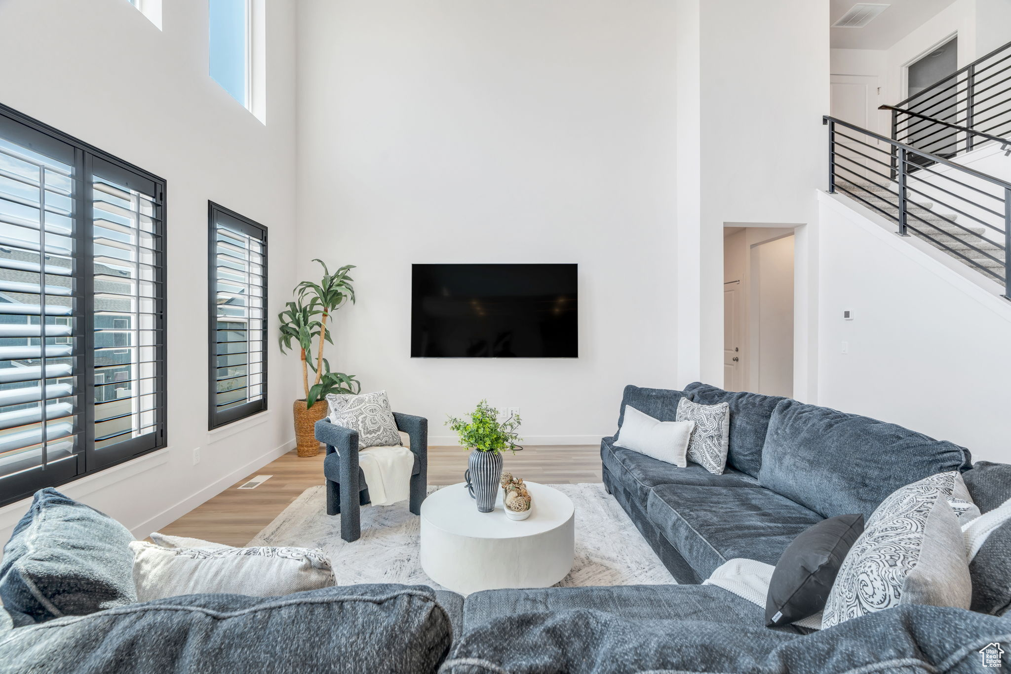 SUNSET HILLS - Residential