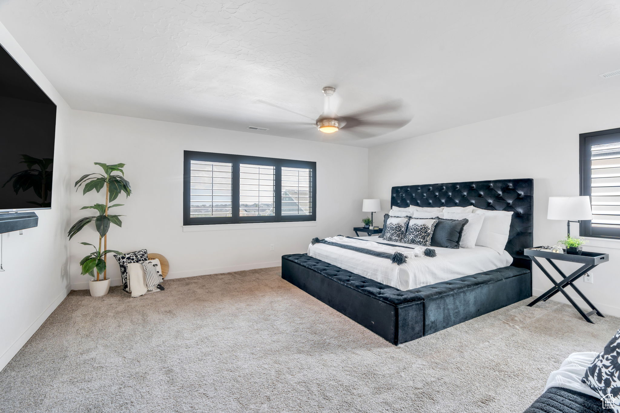 SUNSET HILLS - Residential