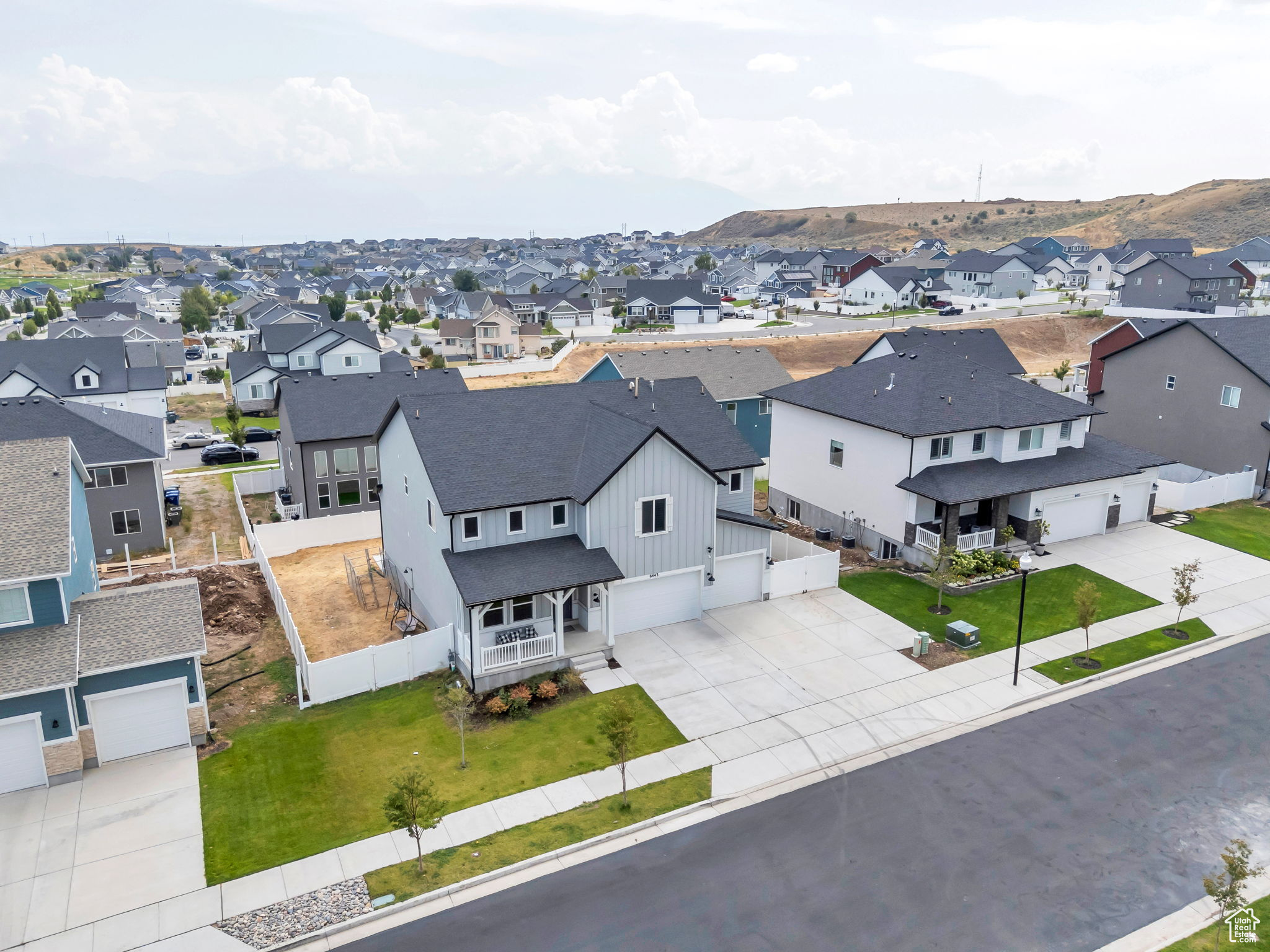 SUNSET HILLS - Residential