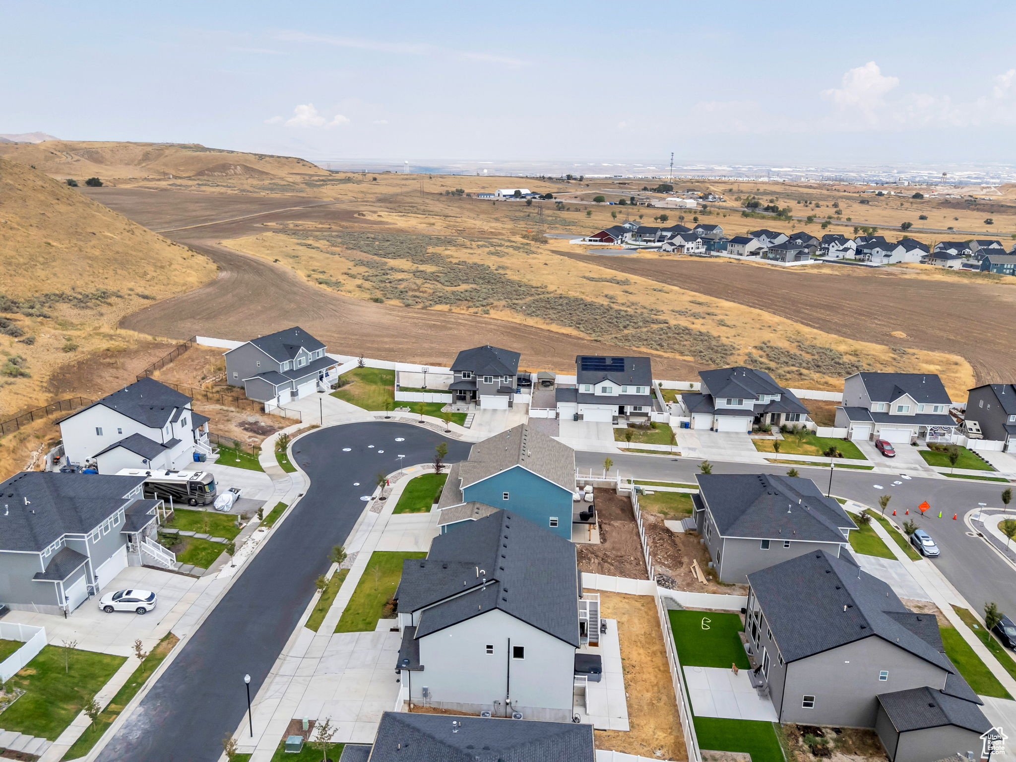 SUNSET HILLS - Residential