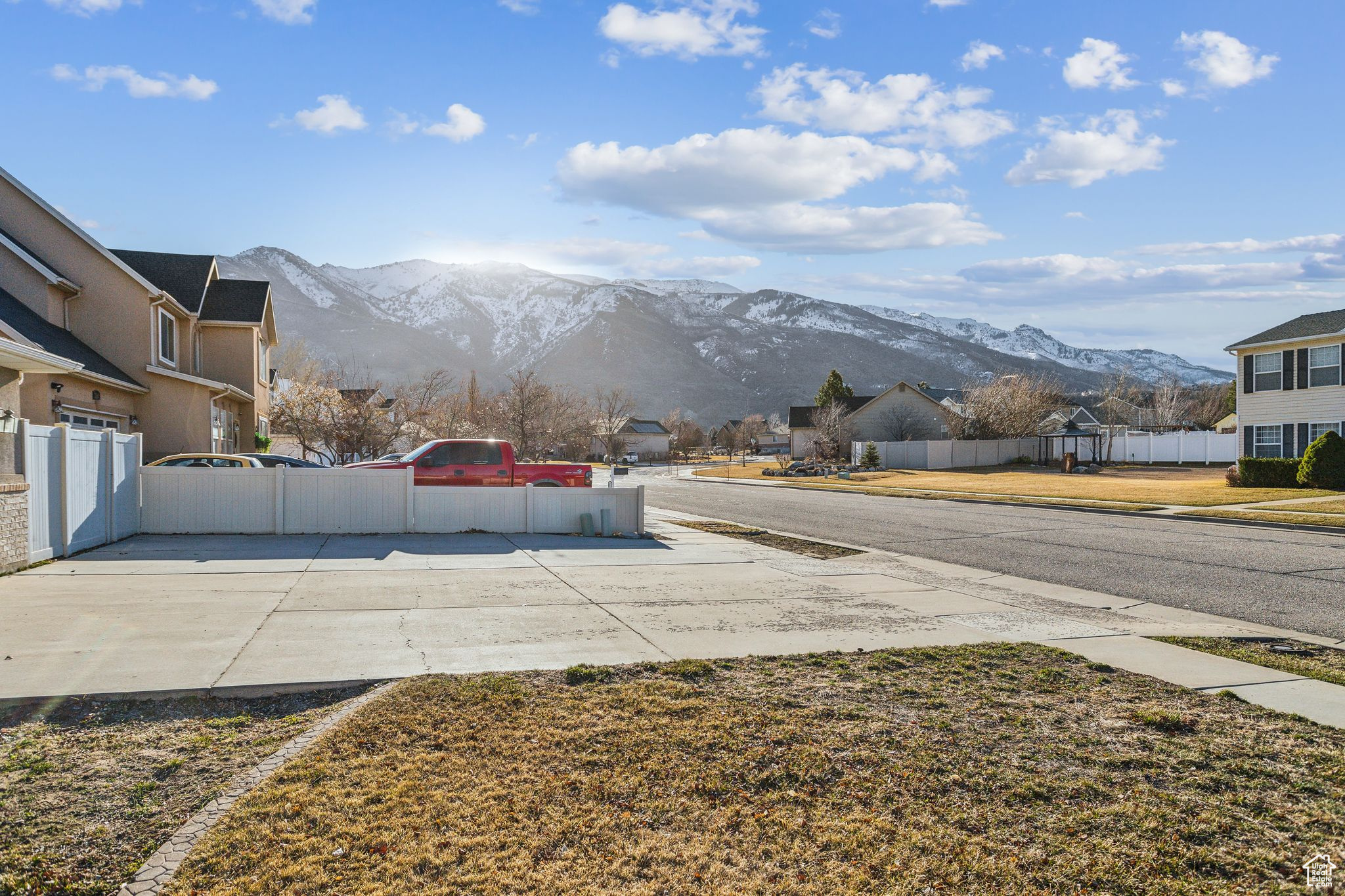 2230 E View Dr, South Weber, Utah image 4