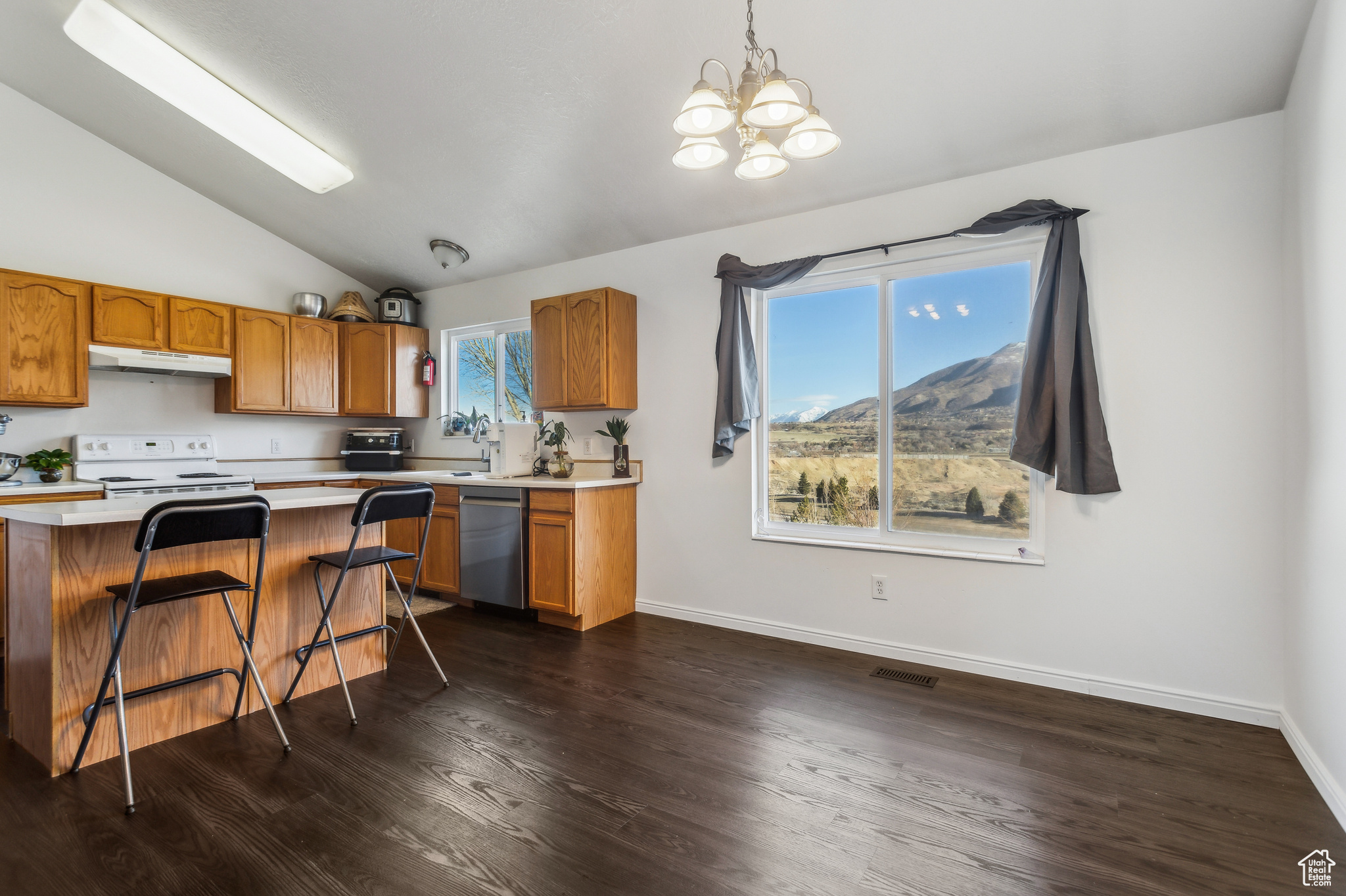 2230 E View Dr, South Weber, Utah image 7