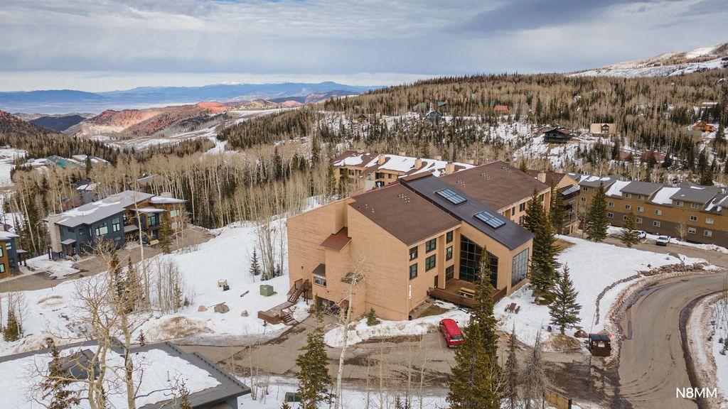 Photo of 150 W RIDGE VIEW ST #240, Brian Head, UT 84719 (MLS # 2134059)