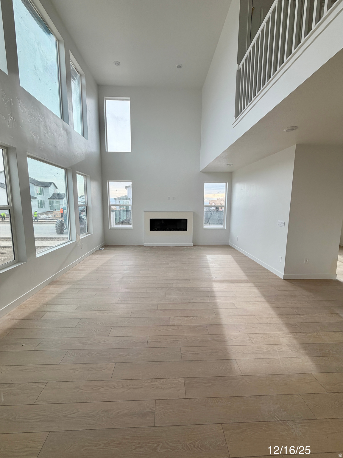 FIREFLY - Residential