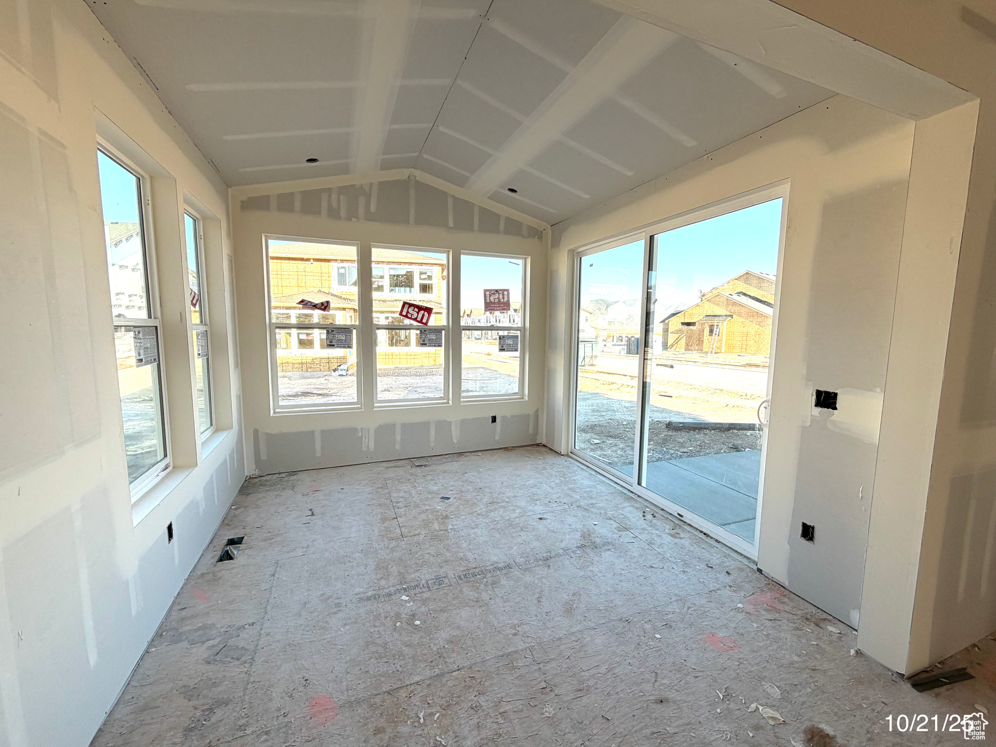 FIREFLY - Residential