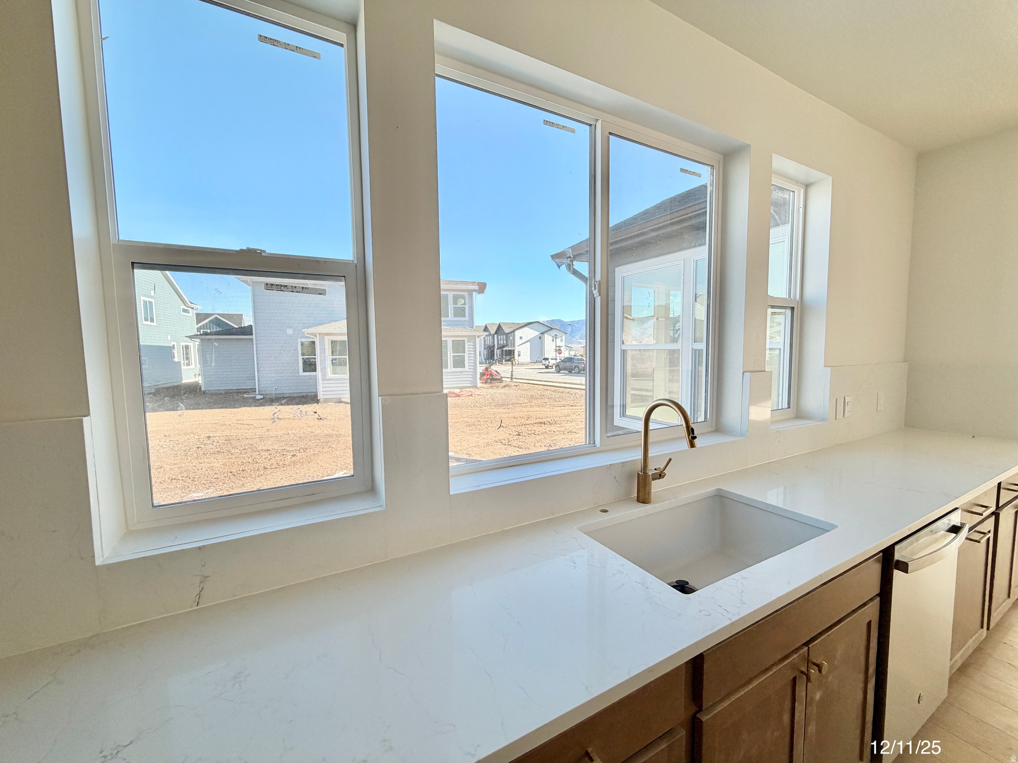 FIREFLY - Residential