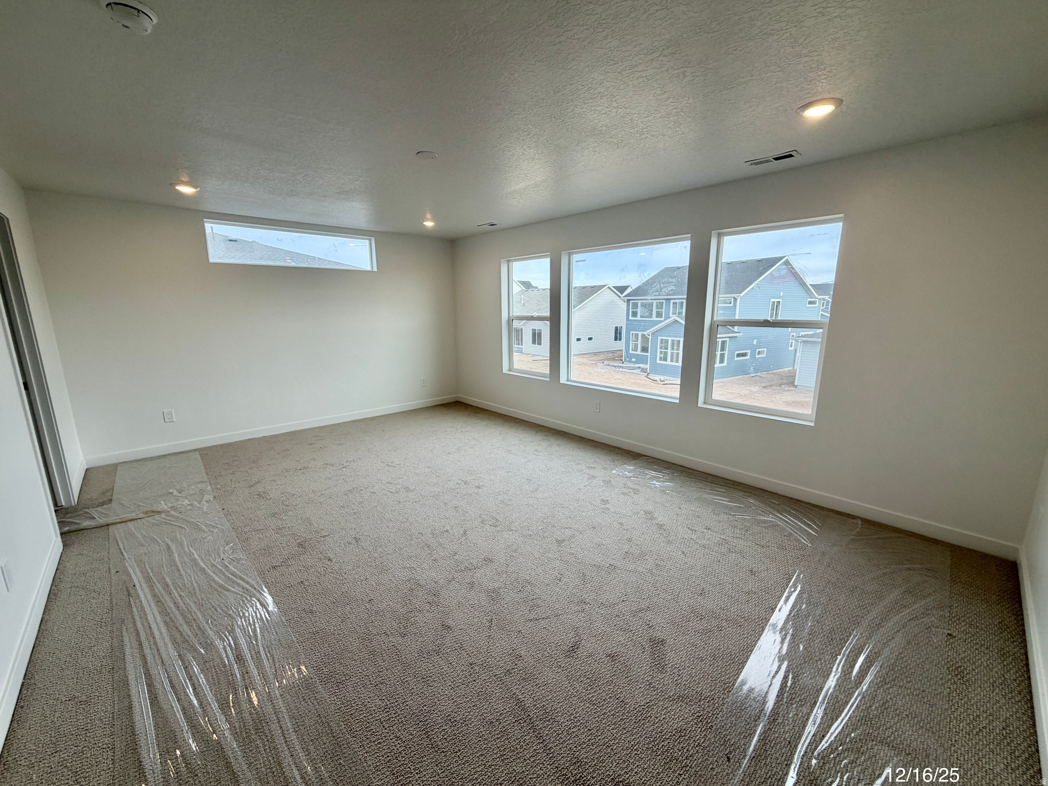 FIREFLY - Residential