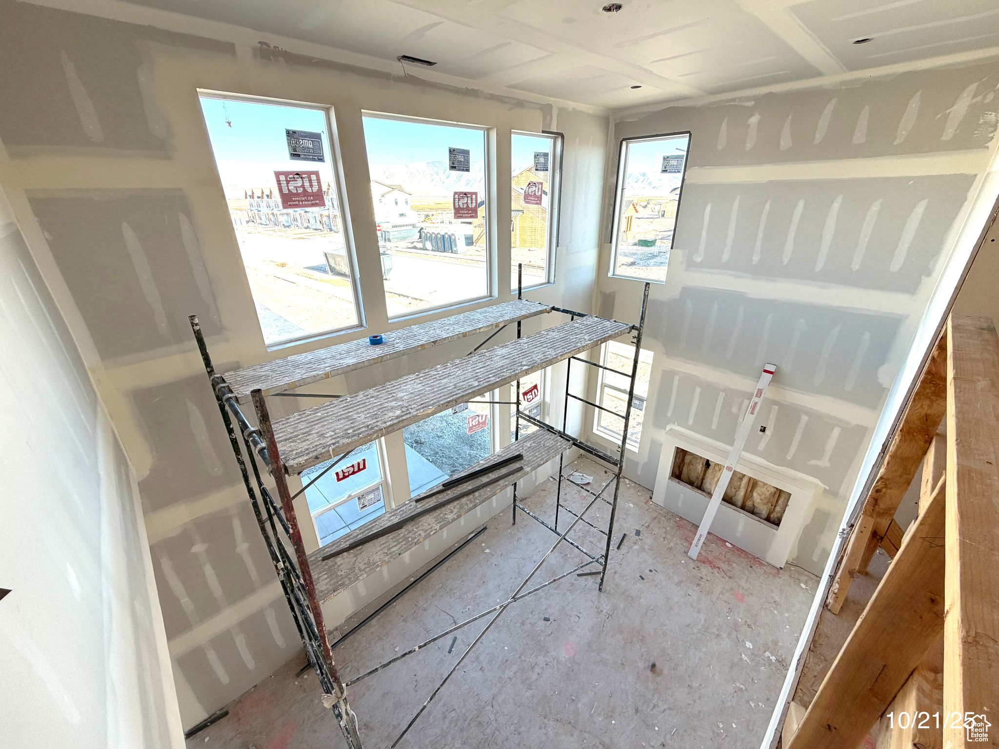 FIREFLY - Residential