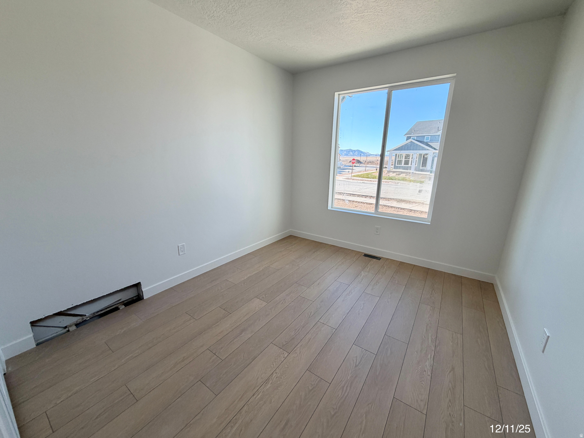 FIREFLY - Residential