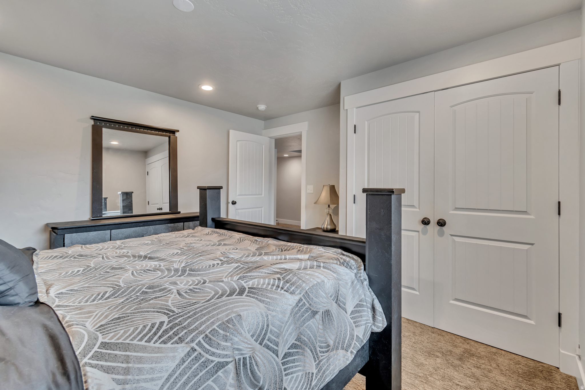 THE MEADOWS AT MOUNT LOAFER - Residential
