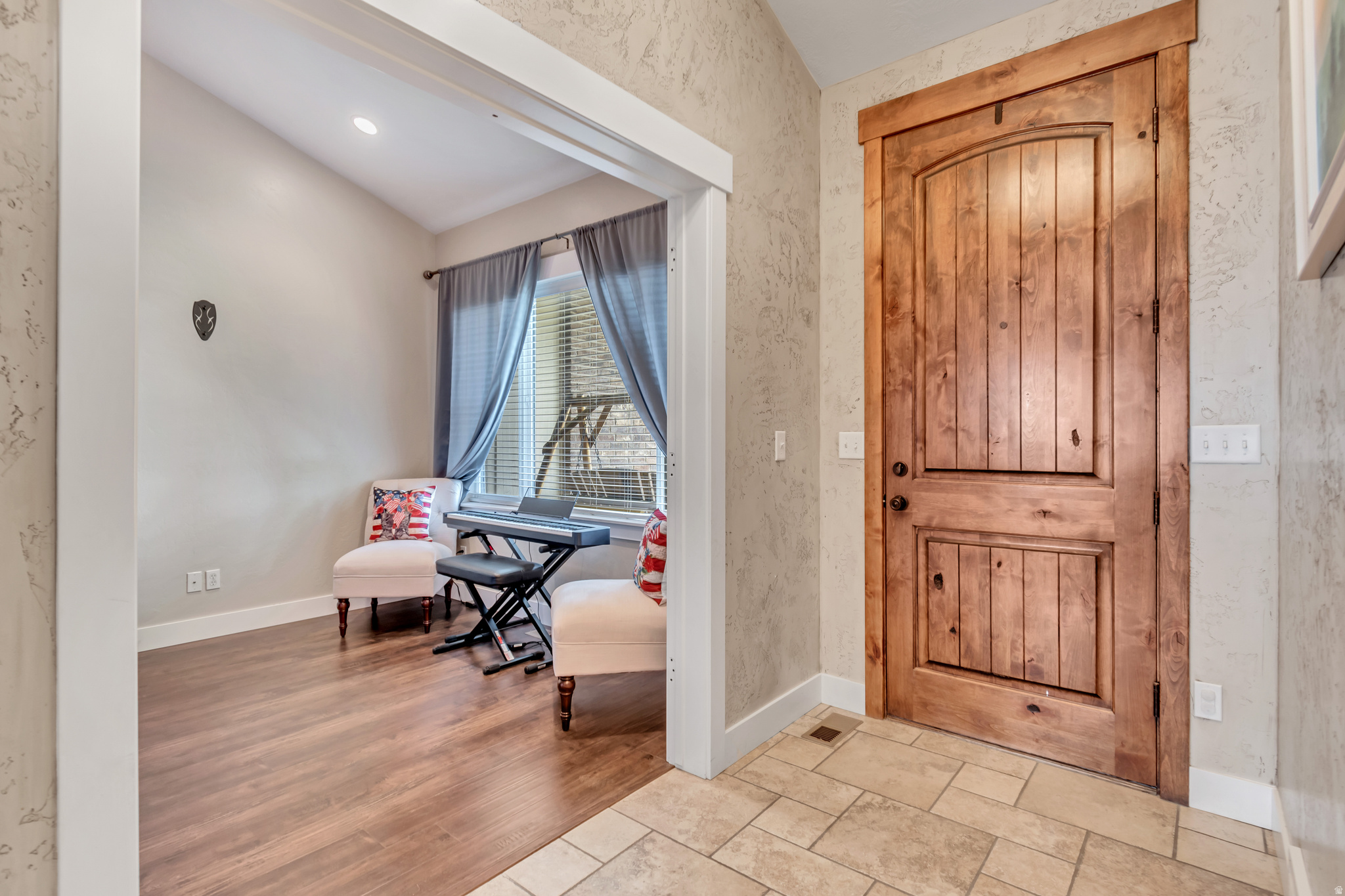THE MEADOWS AT MOUNT LOAFER - Residential