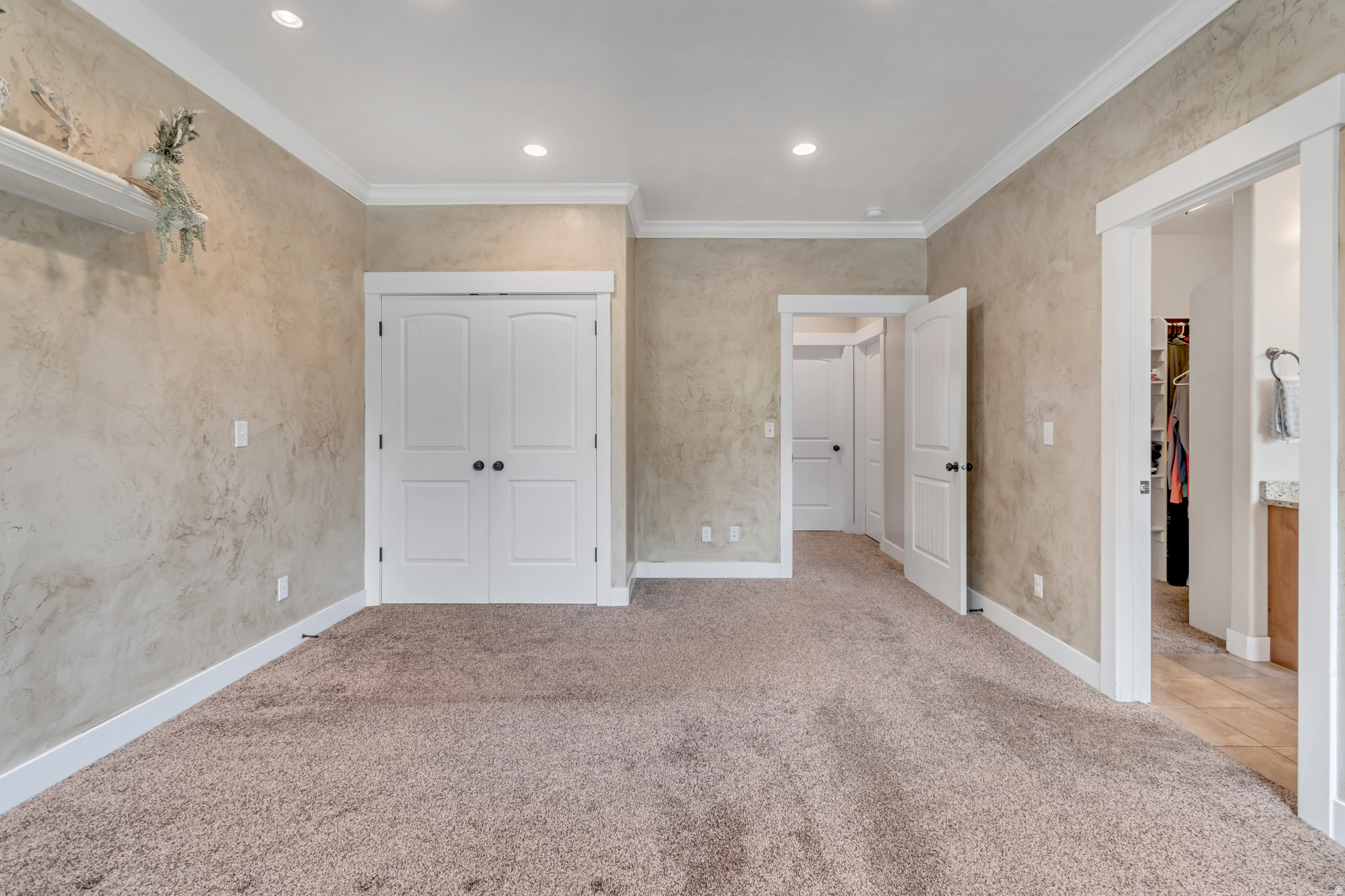 THE MEADOWS AT MOUNT LOAFER - Residential