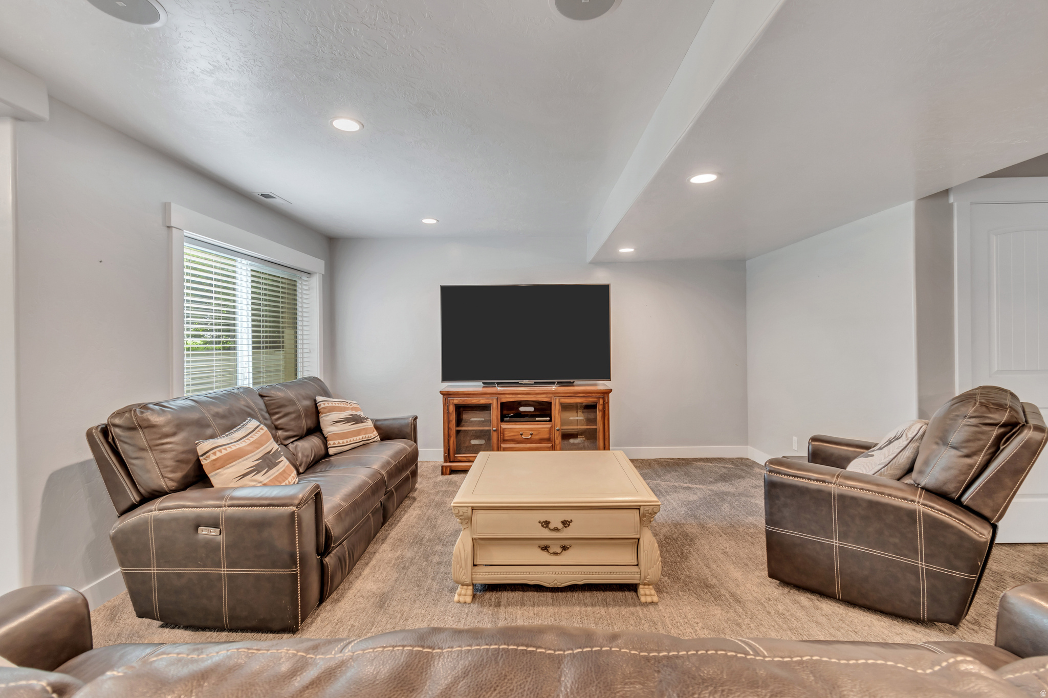 THE MEADOWS AT MOUNT LOAFER - Residential