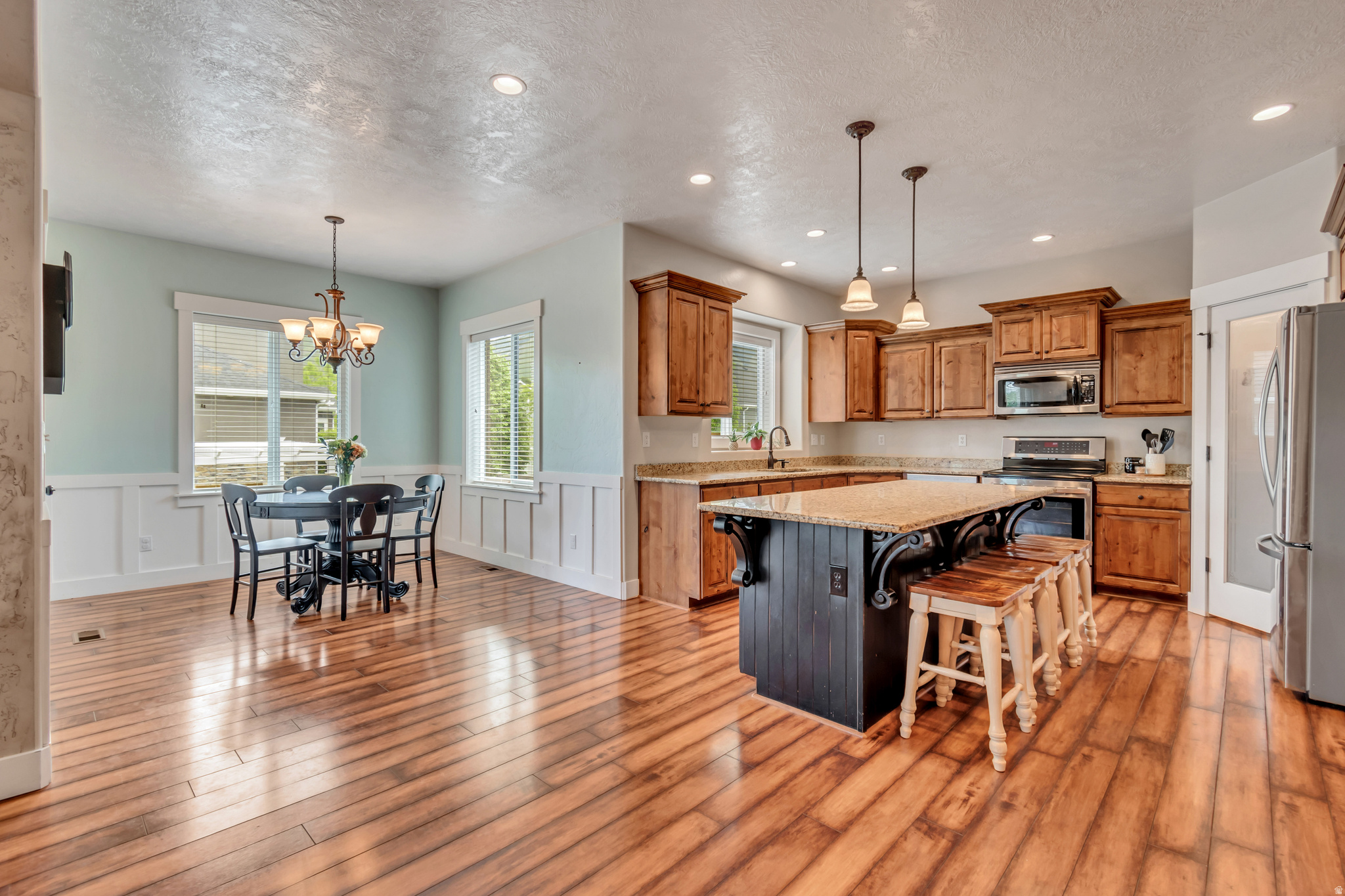 THE MEADOWS AT MOUNT LOAFER - Residential