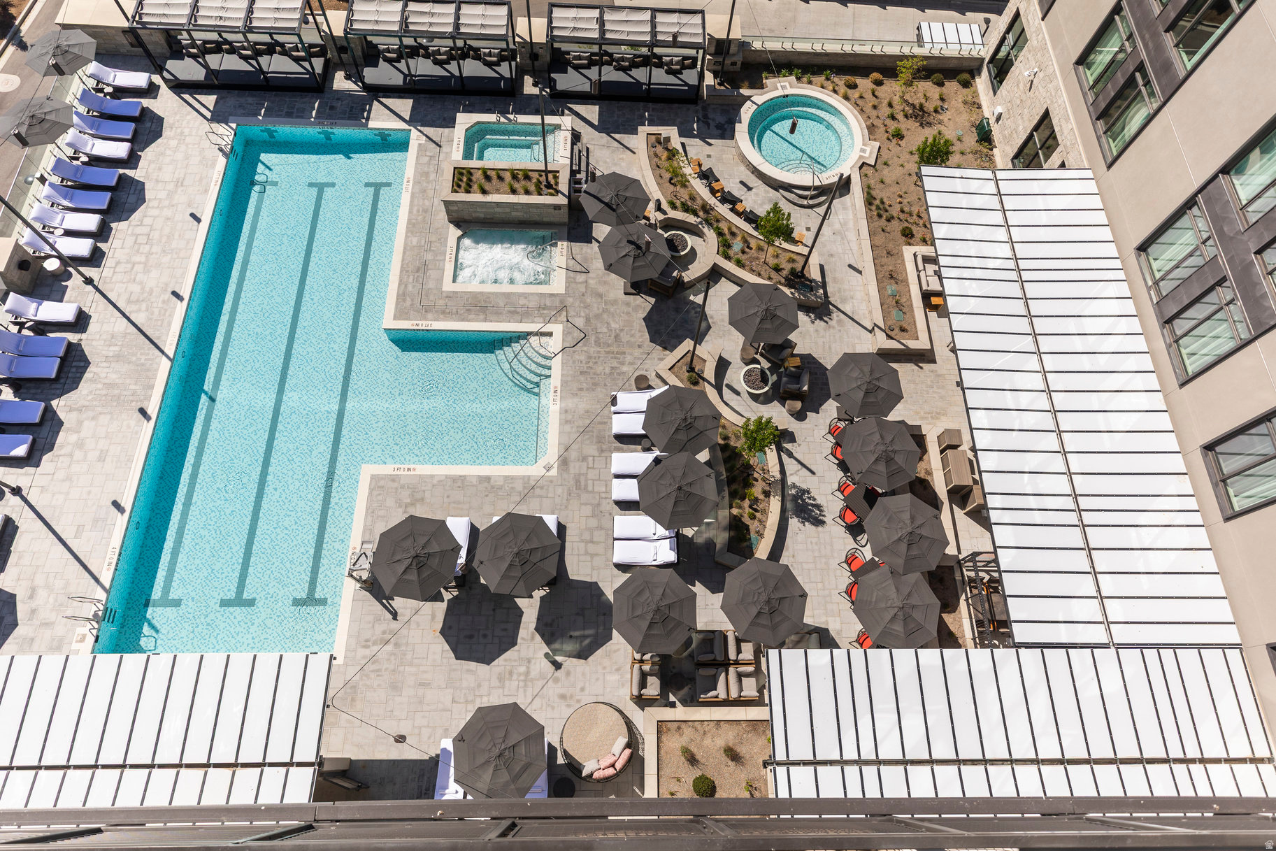 THE RESIDENCES AT GRAND HYATT - Residential