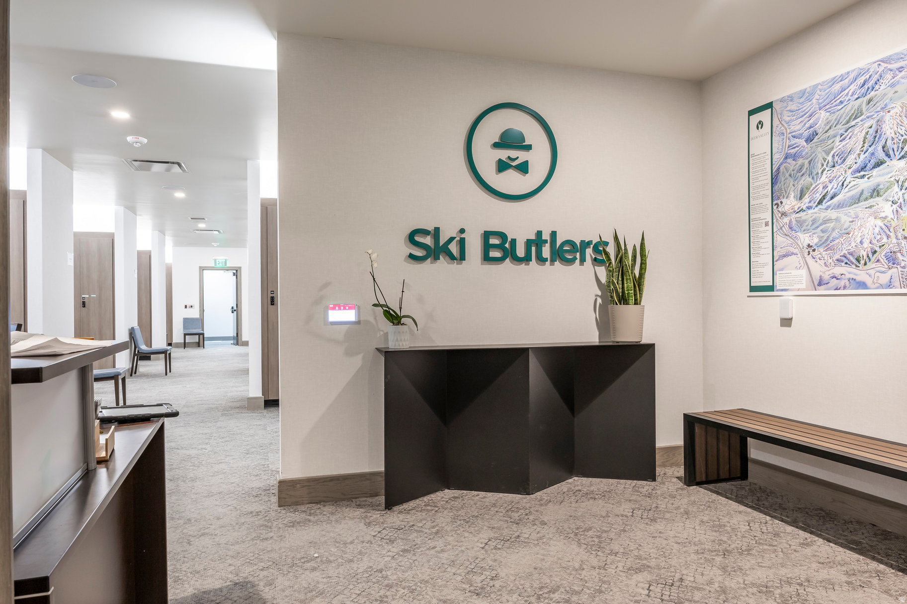 THE RESIDENCES AT GRAND HYATT - Residential