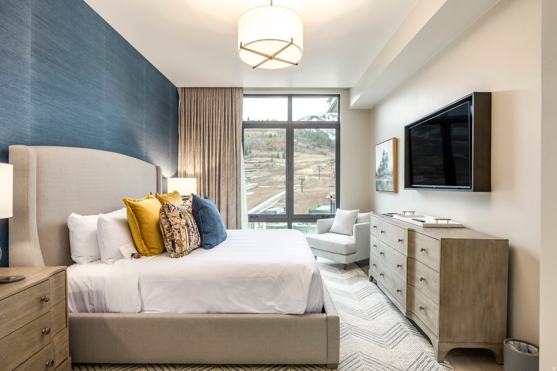 THE RESIDENCES AT GRAND HYATT - Residential