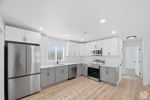 Tiny photo for 279 E 4525 S, Washington Terrace, UT 84405 (MLS # 2188994)