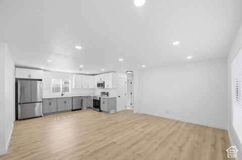 Tiny photo for 279 E 4525 S, Washington Terrace, UT 84405 (MLS # 2188994)