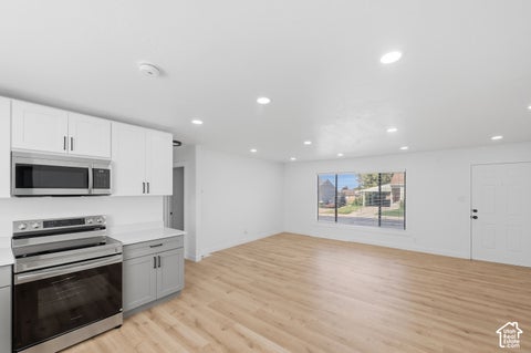 Tiny photo for 279 E 4525 S, Washington Terrace, UT 84405 (MLS # 2188994)