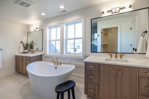 Tiny photo for 822 W CAROLINE DR W #214, Saratoga Springs, UT 84045 (MLS # 2134211)