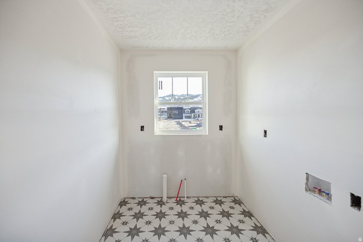 BEACON POINTE - Residential