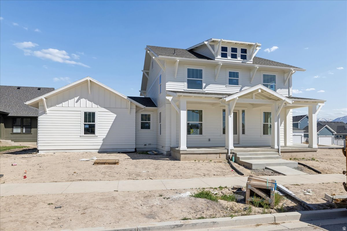 BEACON POINTE - Residential