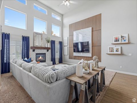 Tiny photo for 1606 W 200 N, Layton, UT 84041 (MLS # 2118050)