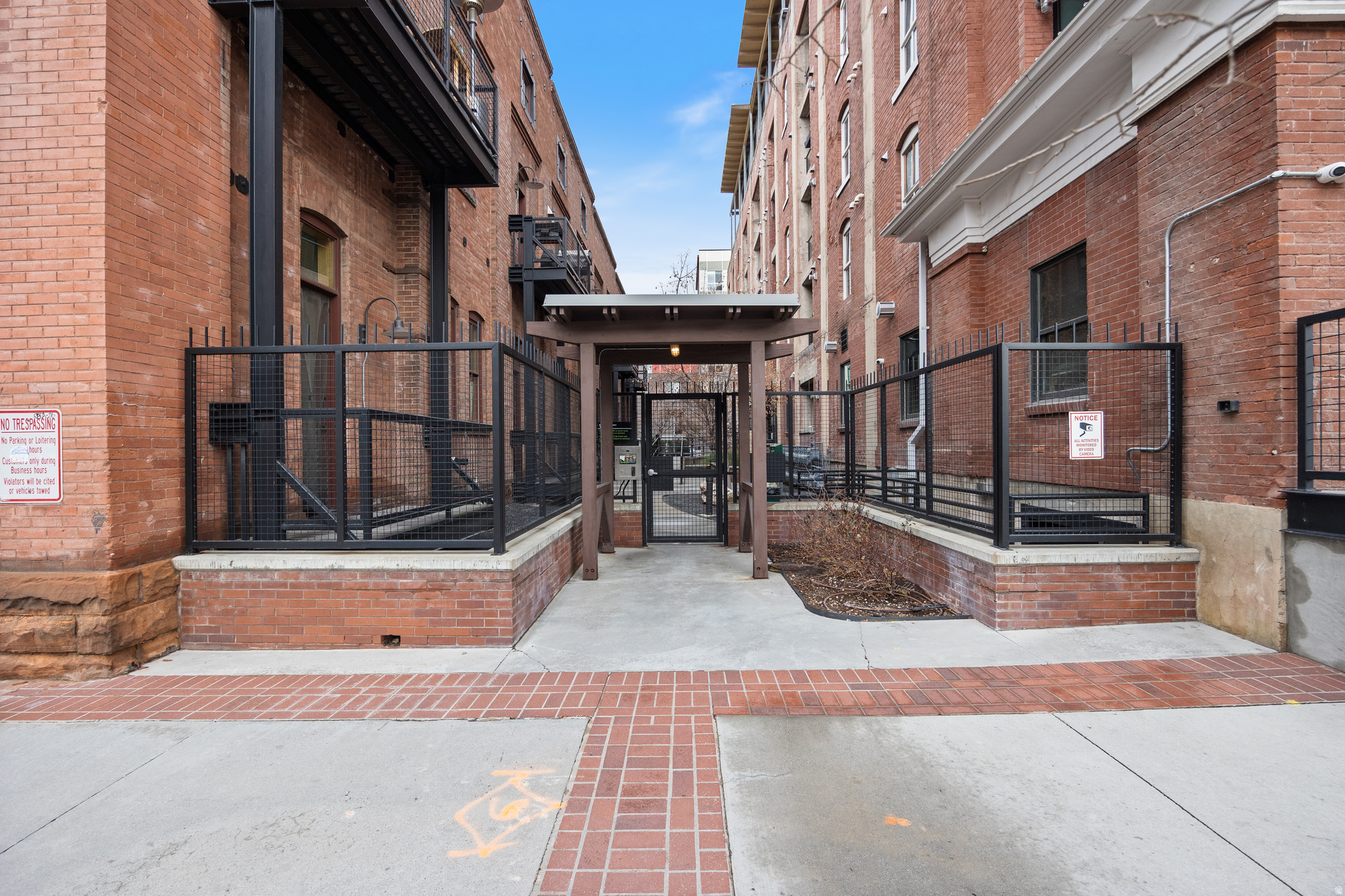 WESTGATE - Residential